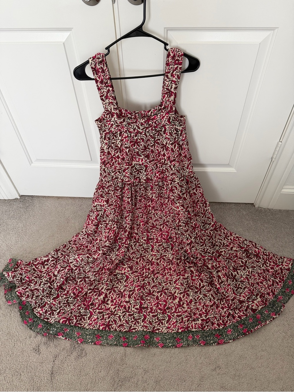 NWOT Natalie Natalie Martin 100% Silk Printed Maxi Dress Red Green Boho Tiered